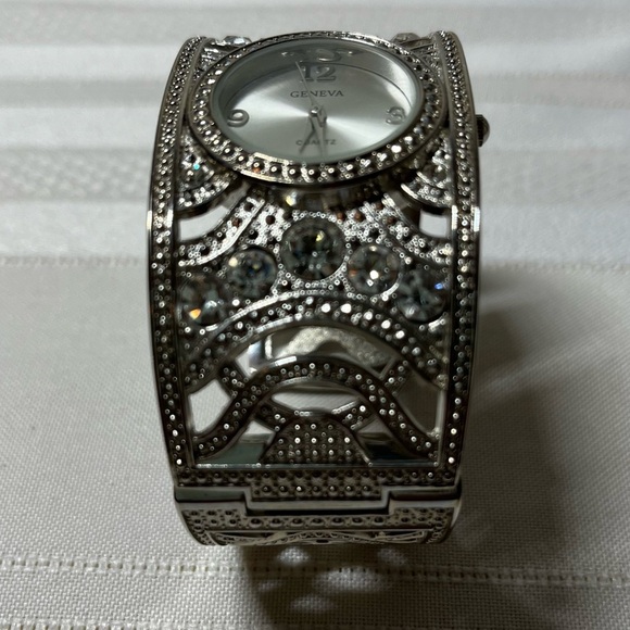 Geneva Woman's Silver Toned Cuff Bracelet W/  Rhinestones. Victorian look. - Picture 2 of 5